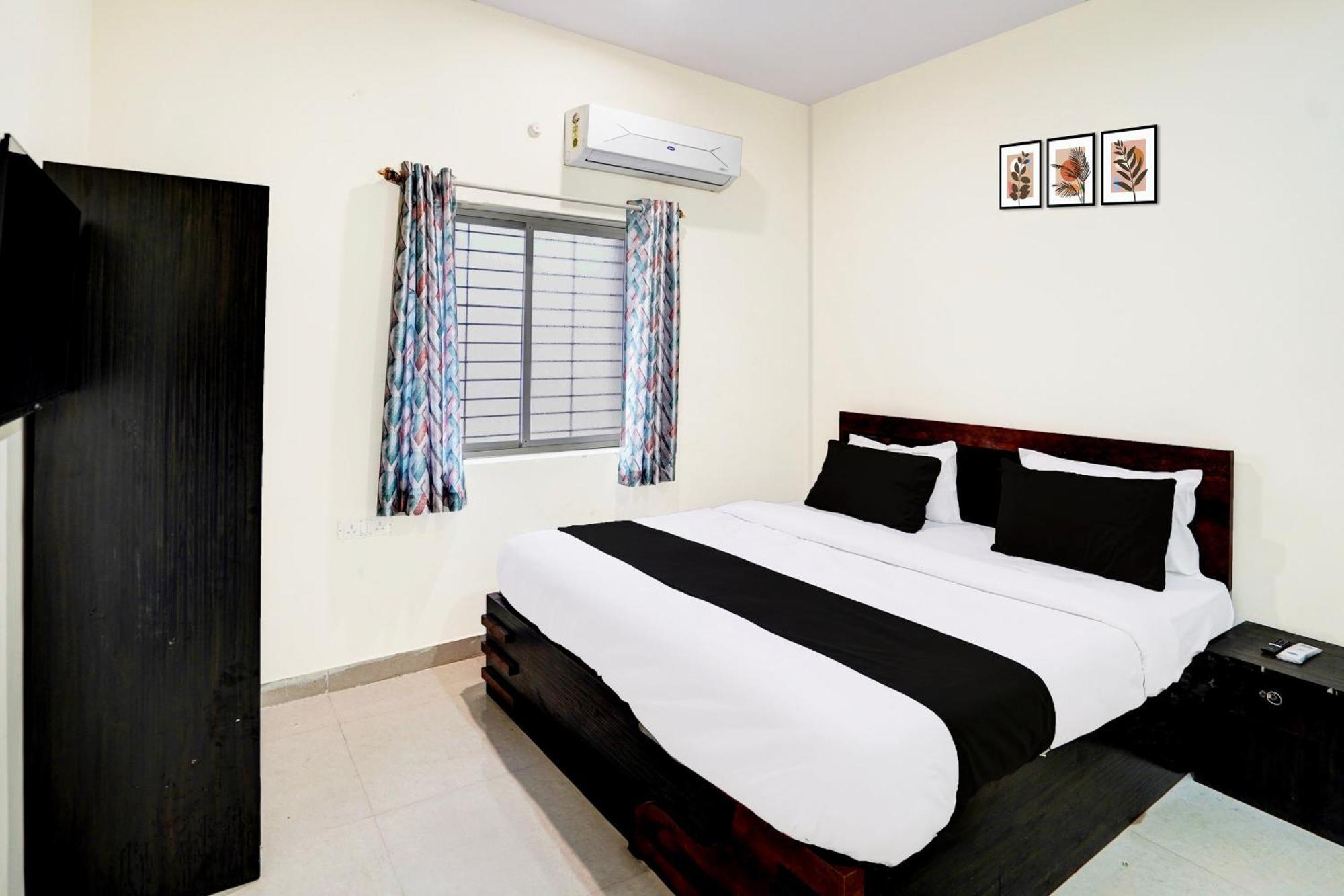 Danapur Hotel O The Crown Inn מראה חיצוני תמונה