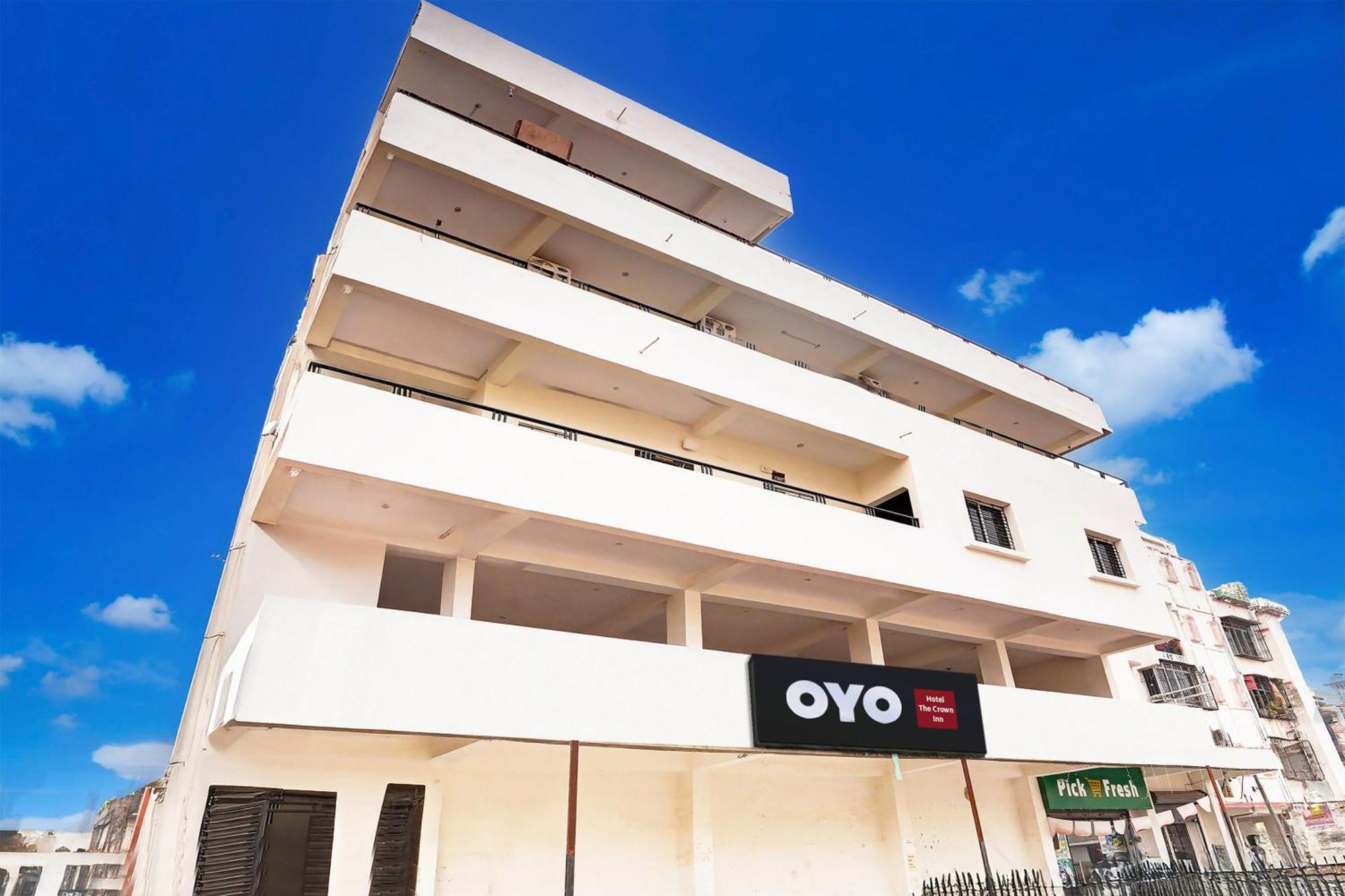 Danapur Hotel O The Crown Inn מראה חיצוני תמונה